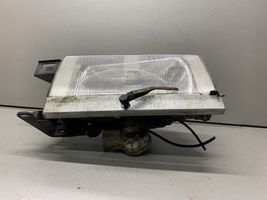 Volvo 740 Lampa przednia 1358944