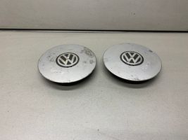 Volkswagen PASSAT B3 Ohjauspyörän mutterin suojakansi 6N0601149