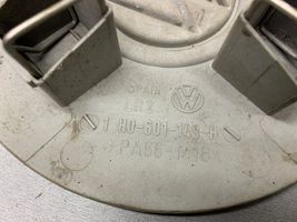 Volkswagen PASSAT B3 Ohjauspyörän mutterin suojakansi 1H0601149