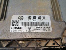 Volkswagen Caddy Calculateur moteur ECU 03G906016HN