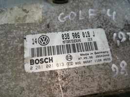 Volkswagen Golf IV Sterownik / Moduł ECU 038906018J