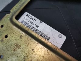 Volkswagen PASSAT B3 Sterownik / Moduł ECU 0261203158