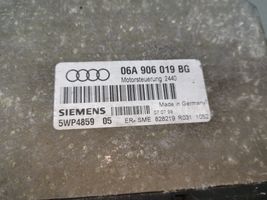 Audi A3 S3 8L Variklio valdymo blokas 06A906019BG