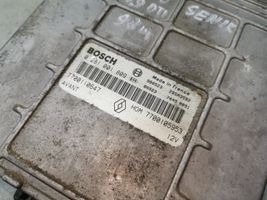 Renault Scenic I Sterownik / Moduł ECU 0281001809