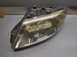 Chrysler Voyager Lampa przednia 04857711AB