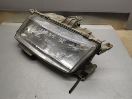 Saab 9-5 Lampa przednia 