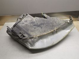 Ford Focus Lampa przednia 