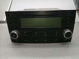 Volkswagen Touareg I Radio/CD/DVD/GPS-pääyksikkö 7L6035195D