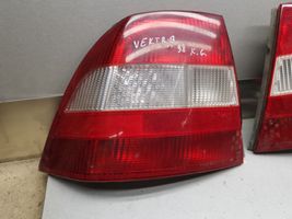 Opel Vectra B Lampy tylne / Komplet 