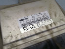 Toyota Yaris Variklio valdymo blokas 0281011649