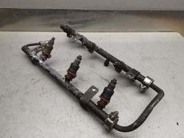 Chrysler Voyager Injektoren Einspritzdüsen Satz Set 4612402