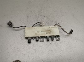 BMW 5 E39 Aerial antenna amplifier 8378090