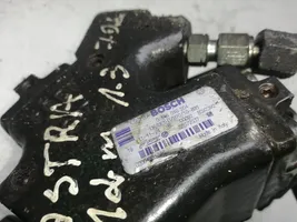 Opel Corsa D Pompe d'injection de carburant à haute pression 55572537