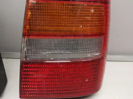 Volkswagen Golf III Lampy tylne / Komplet 1H9945111