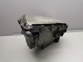 Audi A8 S8 D2 4D Phare frontale 1305235230