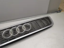 Audi A8 S8 D2 4D Etusäleikkö 4D0853651B