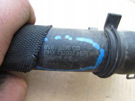 Ford Focus Moottorin vesijäähdytyksen putki/letku 8V618260CD