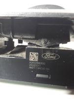Ford Mondeo MK IV Elektrinių langų jungtukas AM2T14A132BA