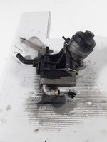 Opel Astra J Supporto di montaggio del filtro dell’olio 6740273586