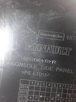 Renault Megane IV Autres éléments de console centrale 689306464R