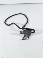 Ford Focus C-MAX Boîtier de thermostat / thermostat 1S7G8K556AJ