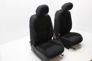 Infiniti Q30 Set interni 