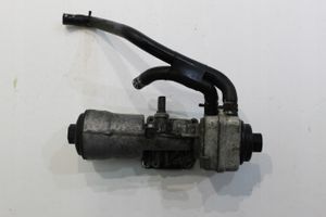 Volkswagen Fox Supporto di montaggio del filtro dell’olio 028117021K