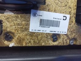 BMW 7 E65 E66 Обшивка передней двери 43641561