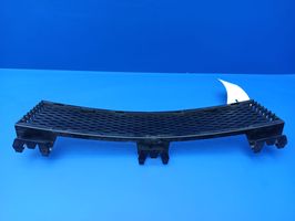 BMW 6 E63 E64 Grille inférieure de pare-chocs avant 7008820