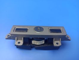 BMW 7 E65 E66 Armrest lock B0300156