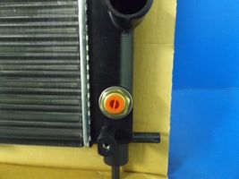 Opel Astra F Radiateur de refroidissement 63061