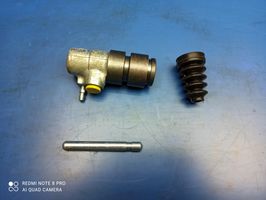 Audi 80 90 B3 Clutch slave cylinder LL40814