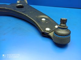 Ford Focus Braccio di controllo sospensione anteriore inferiore/braccio oscillante 7160500007