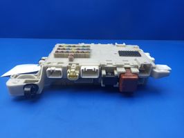 Lexus LS 430 Module de fusibles 2L280027