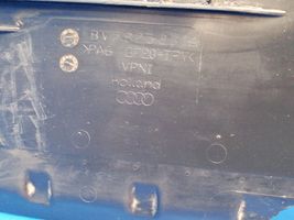 Audi A3 S3 8V Radiatoru paneļa apakšējā daļa (televizora) 8V5825230A