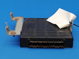 Mitsubishi Galant Module de contrôle de boîte de vitesses ECU MD761936