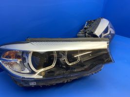 BMW 5 G30 G31 Set di fari/fanali 10391010006