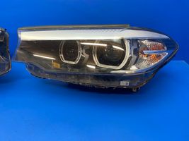 BMW 5 G30 G31 Lot de 2 lampes frontales / phare 10391010006