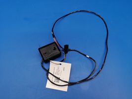 BMW 7 E38 Antenna GPS 8360731