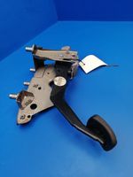 Nissan Note (E11) Brake pedal D07110C