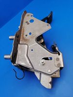 Nissan Note (E11) Brake pedal D07110C