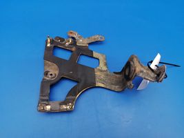 Nissan Note (E11) Supporto centralina motore 