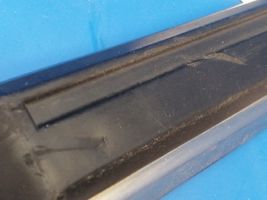 Volvo 760 Rivestimento della portiera anteriore (modanatura) 