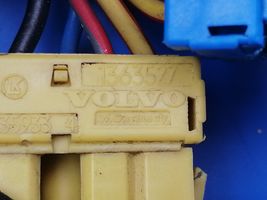 Volvo 760 Cableado de puerta delantera 1362946