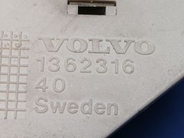 Volvo 760 Releen moduulikiinnike 1362316