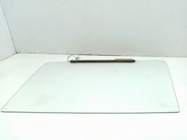 Volvo 240 Rear door window glass 77135000