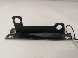 Volvo 760 Staffa del pannello di supporto del radiatore 