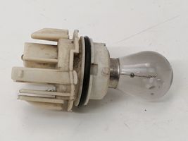 Volvo 760 Żarówka do lampy przedniej F735T2