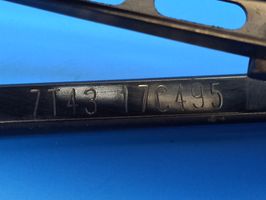 Ford Edge I Priekinio stiklo valytuvų kojelė 7T4317C495