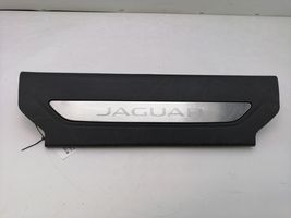 Jaguar F-Pace Garniture marche-pieds avant HK8313200BEW